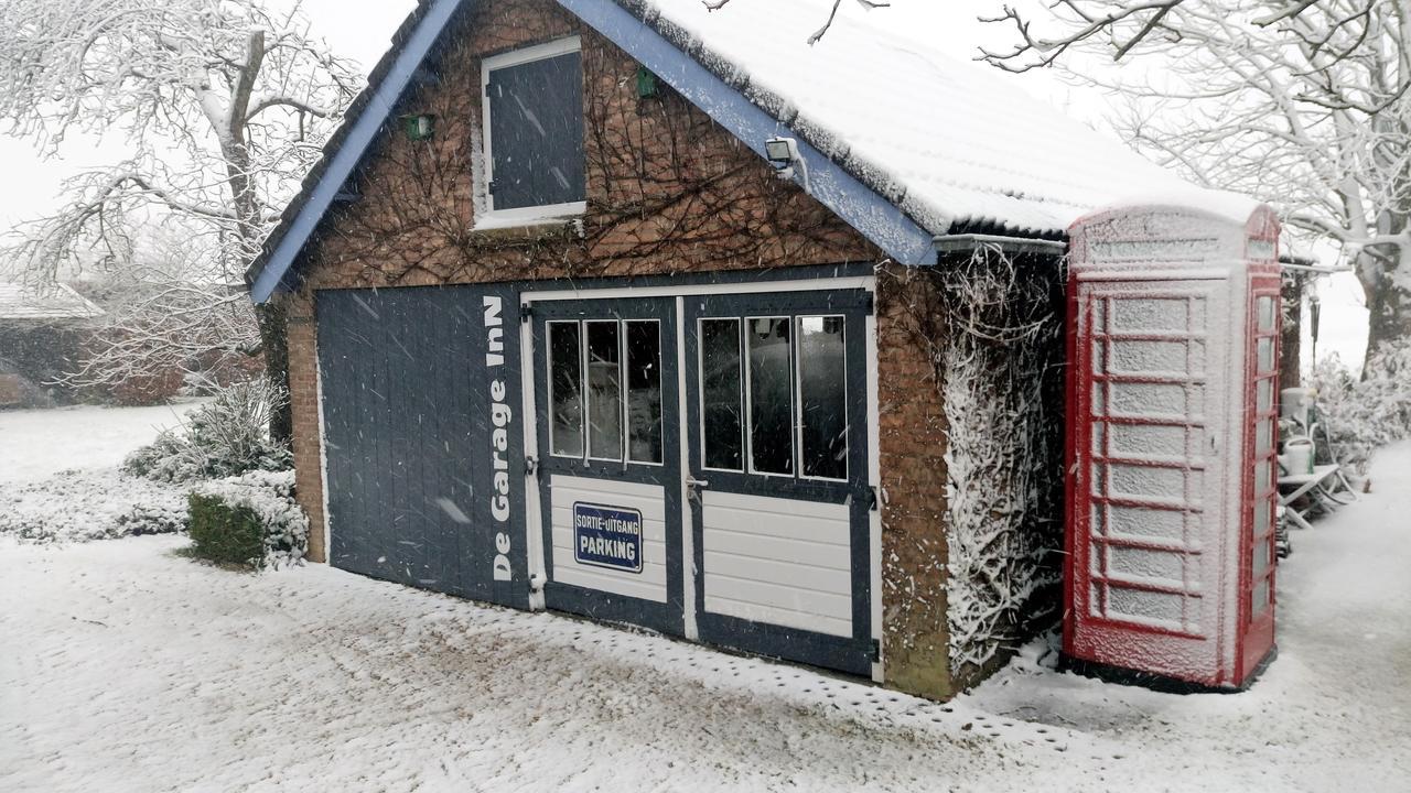 Holiday Cottage De Garage Inn Hank Exterior photo